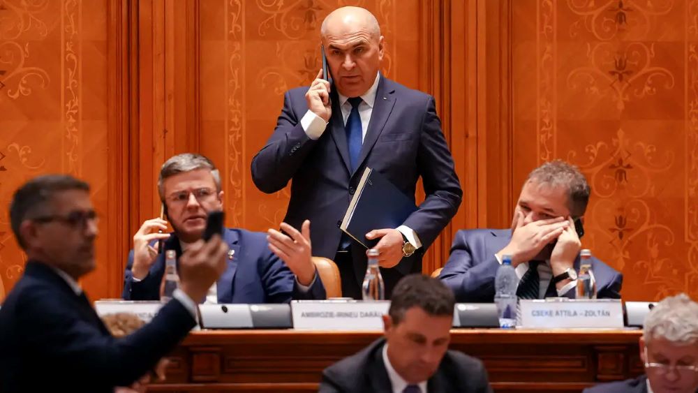 Bie qeveria në Rumani, kryeministri Ilie Bolojan nuk i mbijeton mocionit të mosbesimit